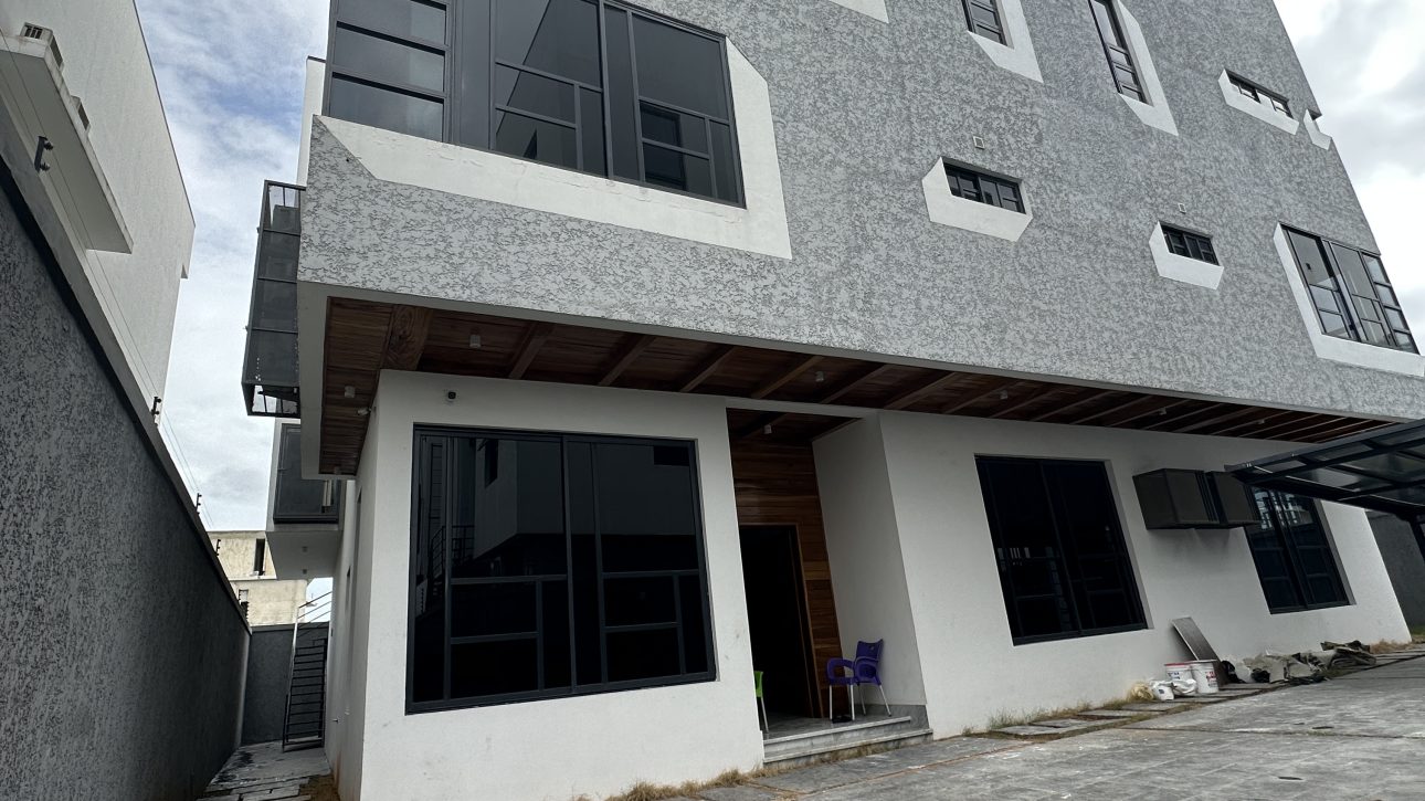 5 Bed Smart House for sale at Ikoyi