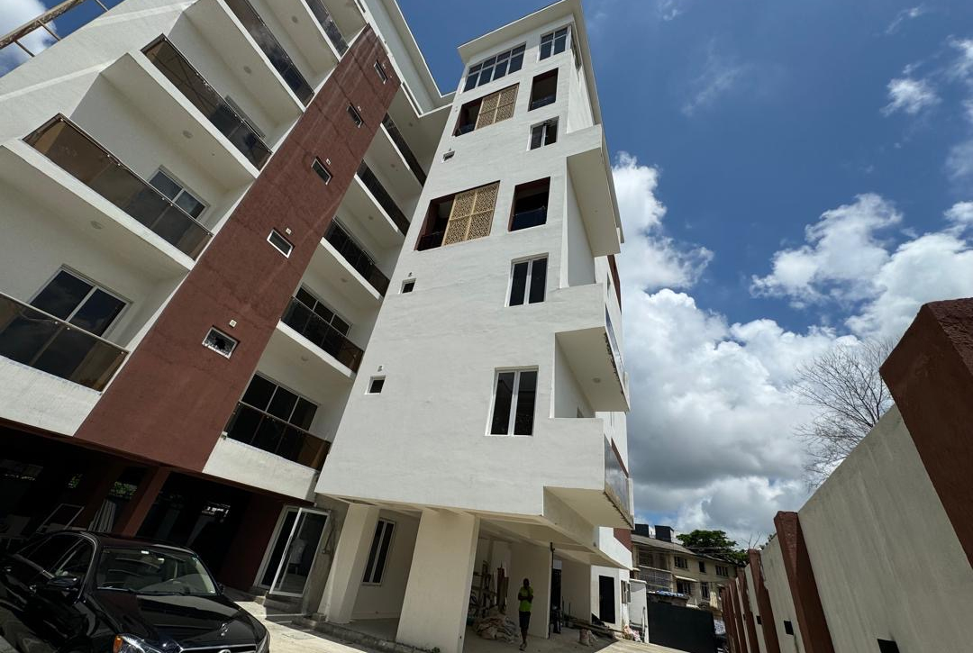 Modern Elegance in Ikoyi: Discover Your Dream 3-Bedroom Flat